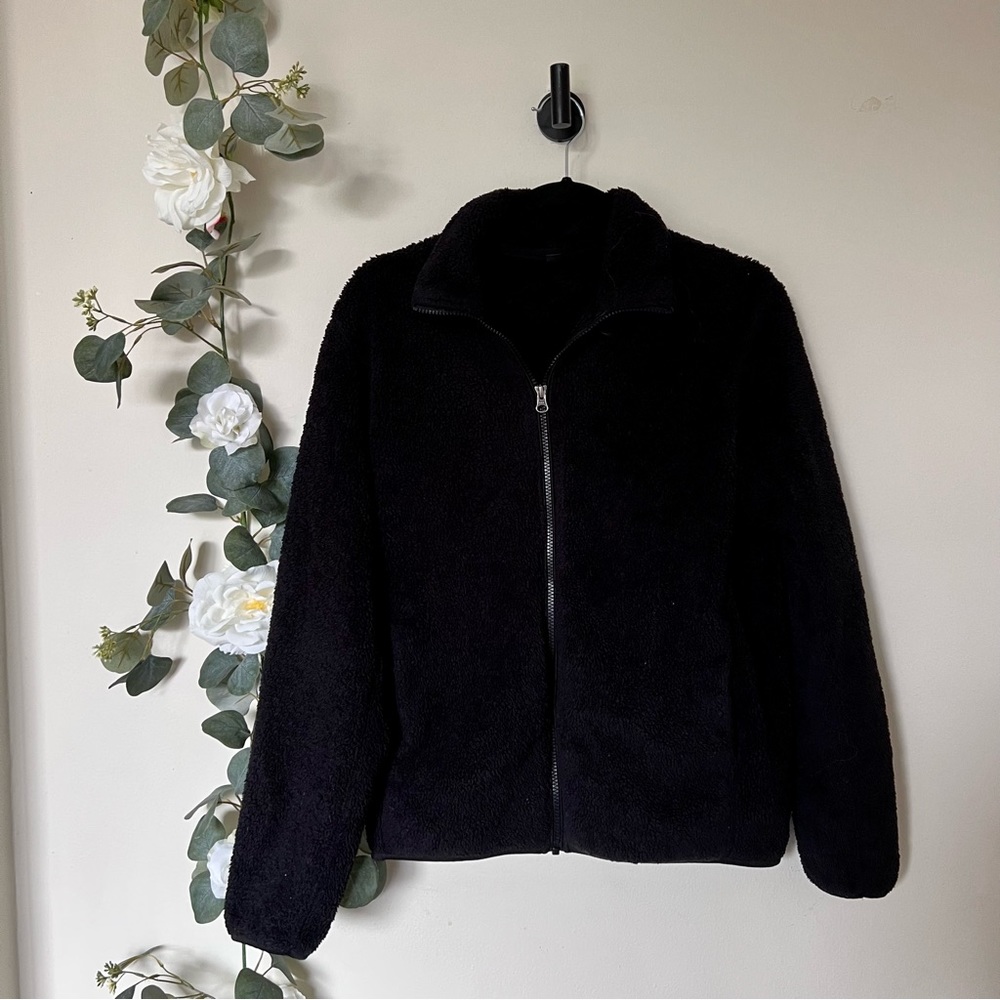 Uniqlo Fleece Jacket